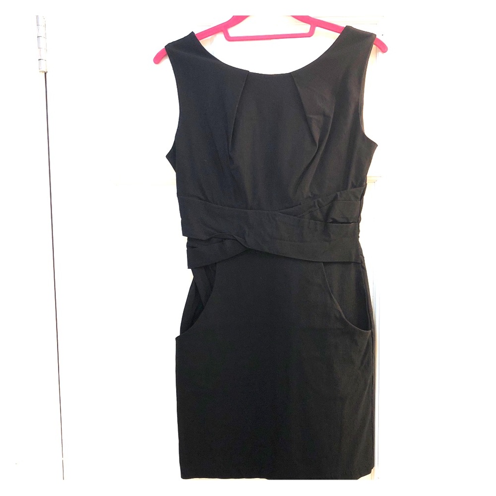 Sleeveless Cross Waist Sheath Dress With Pockets
